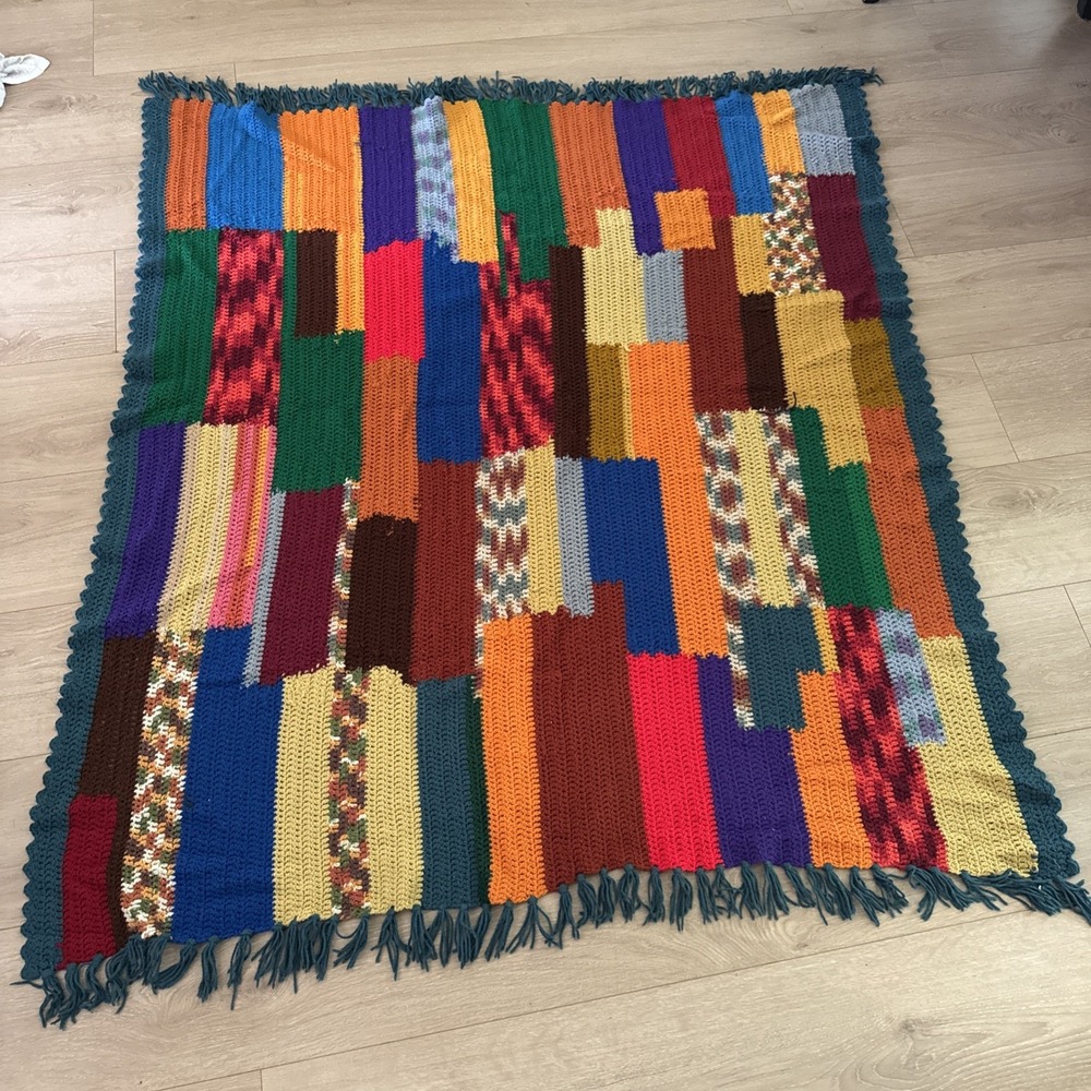 Vtg Vintage Handmade Crochet Afghan Throw Granny Blanket 56.5"x68"